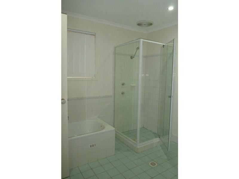 10/8 Hillcrest Road, Quakers Hill NSW 2763