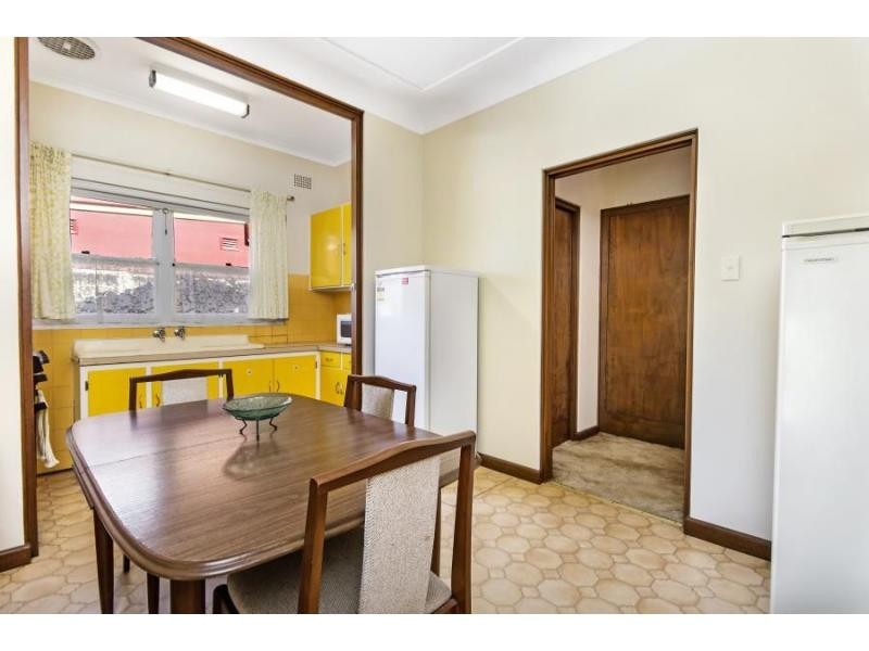 122 Lancaster Avenue, West Ryde NSW 2114