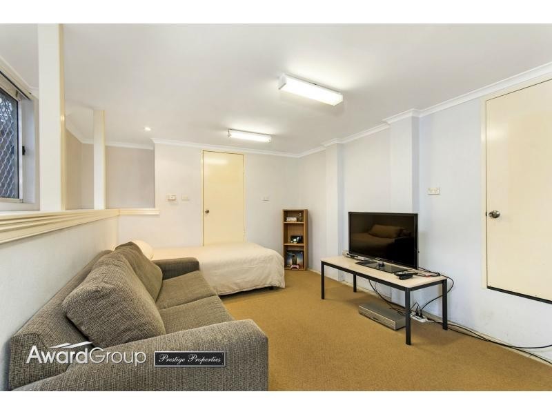 30 Osgathorpe Road, Gladesville NSW 2111