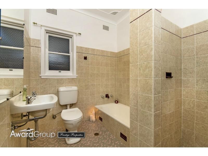 30 Osgathorpe Road, Gladesville NSW 2111