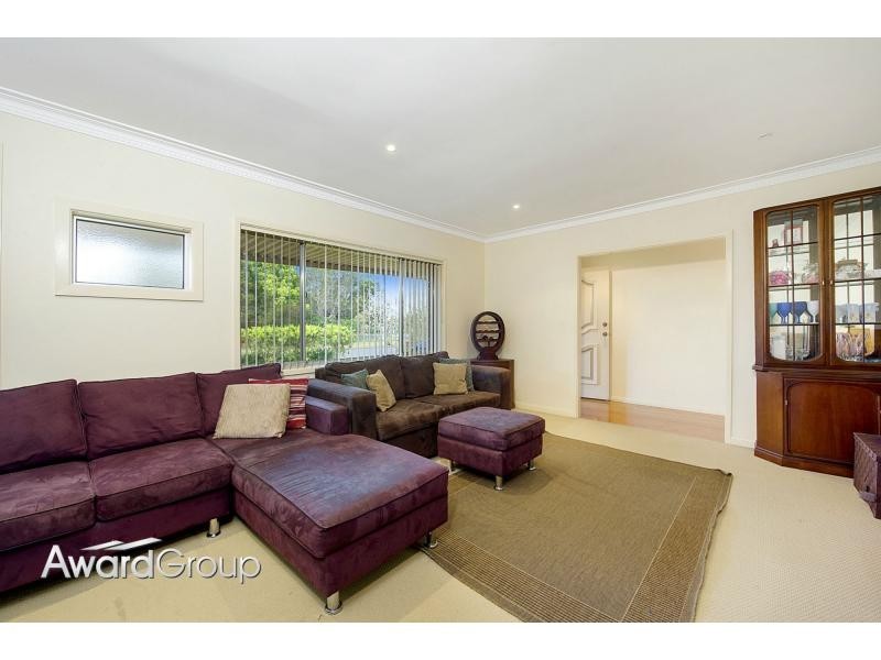 15 Girralong Avenue, Baulkham Hills NSW 2153