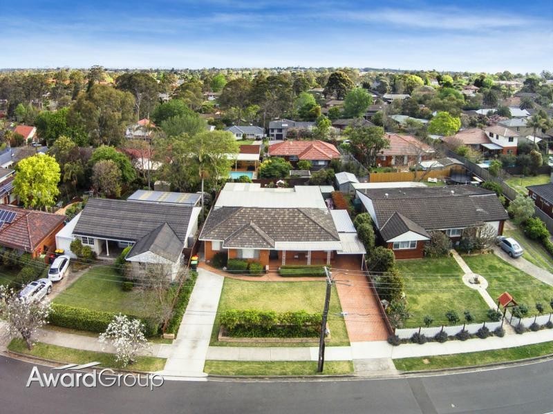 15 Girralong Avenue, Baulkham Hills NSW 2153