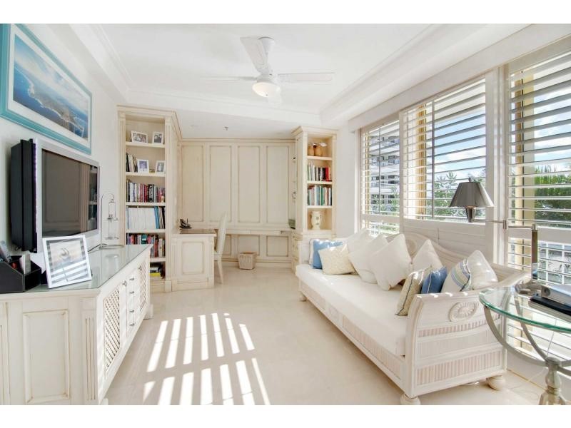 3/19 Oatland Esplanade, Runaway Bay QLD 4216