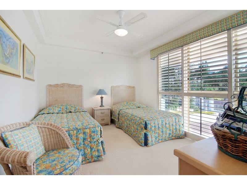 3/19 Oatland Esplanade, Runaway Bay QLD 4216