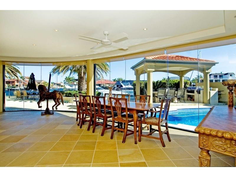 Hollywell QLD 4216