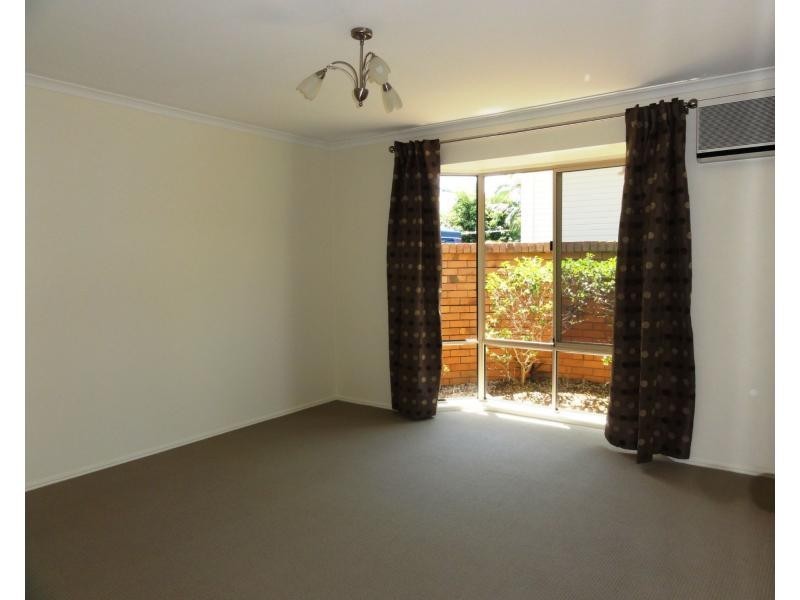 1/5 Victor Avenue, Paradise Point QLD 4216