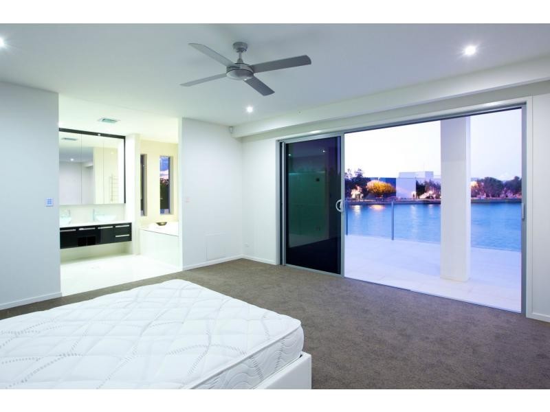 Runaway Bay QLD 4216