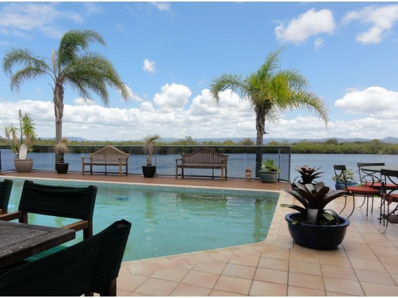46 Tradewinds Avenue, Paradise Point QLD 4216