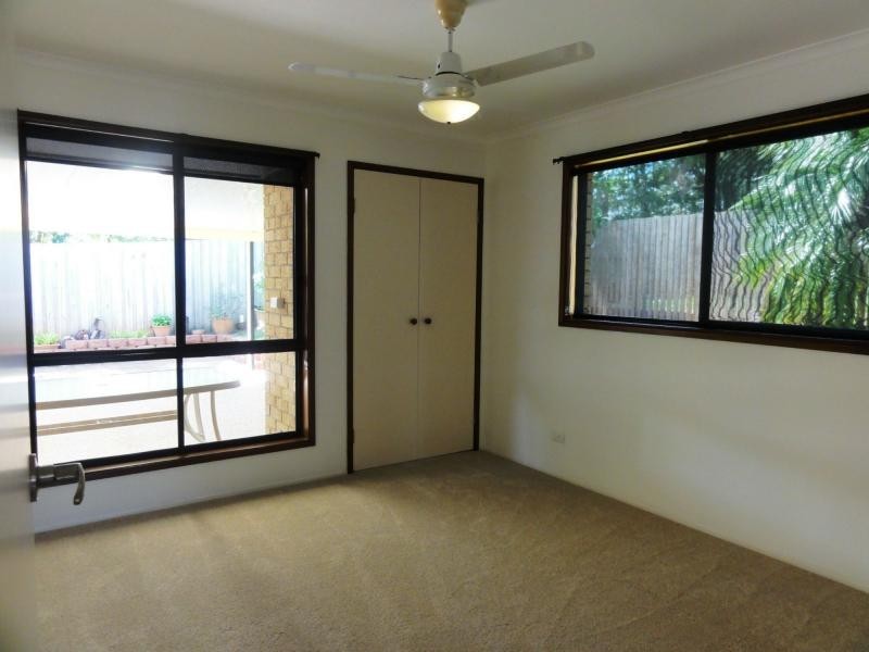 2/13 Gladys Street, Labrador QLD 4215