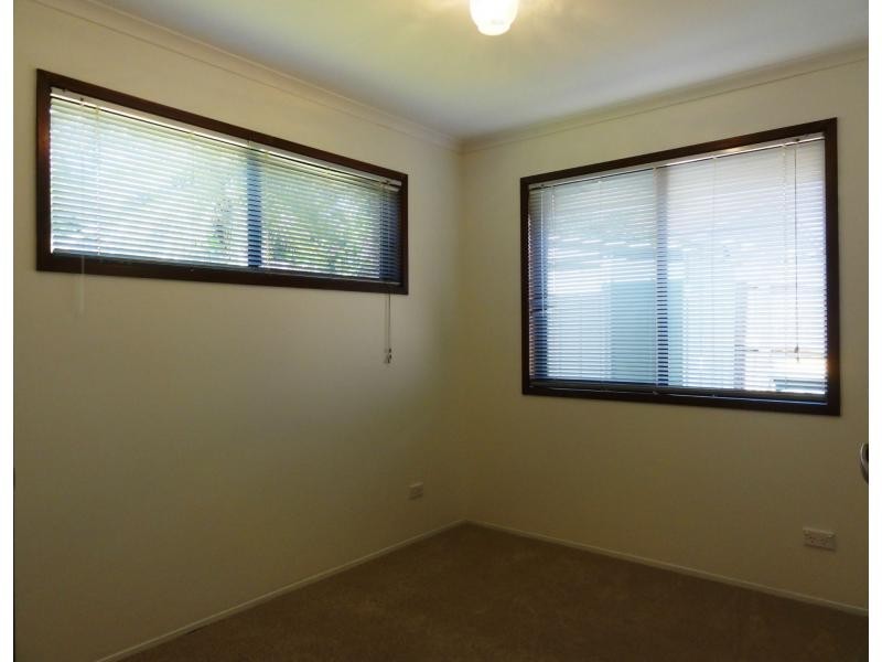 2/13 Gladys Street, Labrador QLD 4215