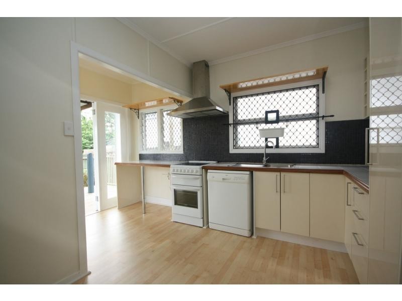 48 Wattle Street, Kallangur QLD 4503