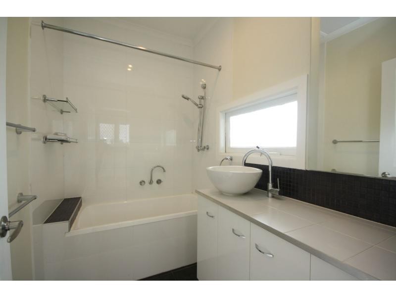 48 Wattle Street, Kallangur QLD 4503