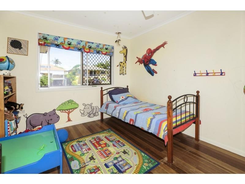 16 Gardenia Street, Clontarf QLD 4019