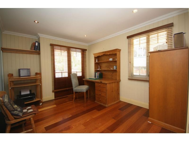 36 Finnie Road, Deagon QLD 4017