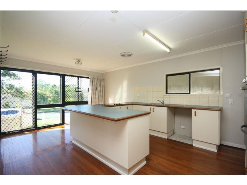 7 Highland Street, Redcliffe QLD 4020