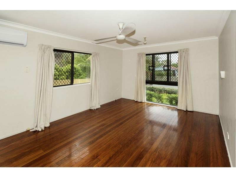 7 Highland Street, Redcliffe QLD 4020