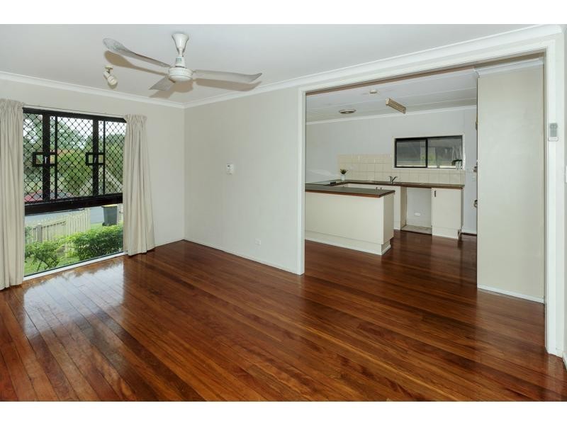 7 Highland Street, Redcliffe QLD 4020
