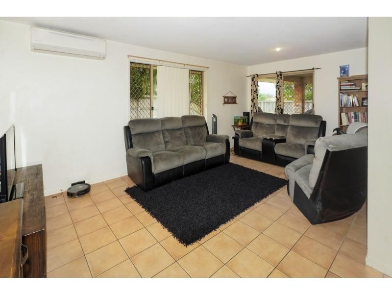 79 Warrego Crescent, Murrumba Downs QLD 4503