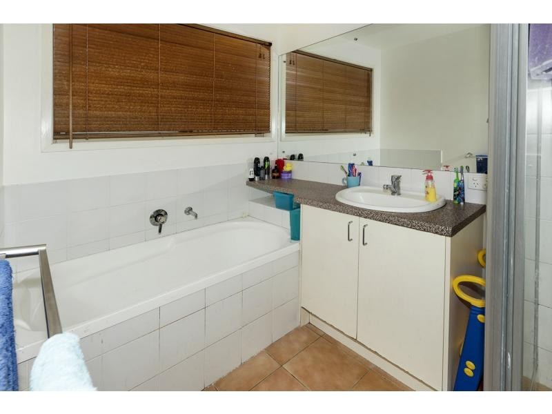 79 Warrego Crescent, Murrumba Downs QLD 4503