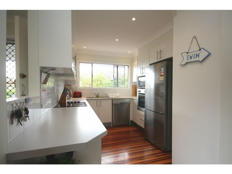 13 Hurrell Street, Clontarf QLD 4019