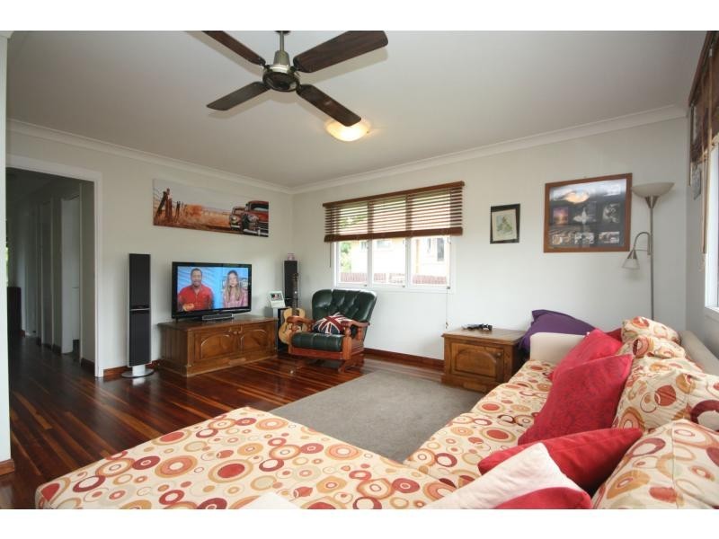 13 Hurrell Street, Clontarf QLD 4019