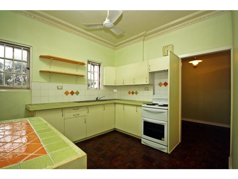 104 Newman Avenue, Camp Hill QLD 4152