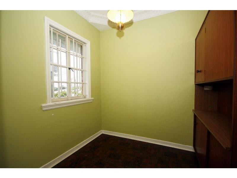 104 Newman Avenue, Camp Hill QLD 4152