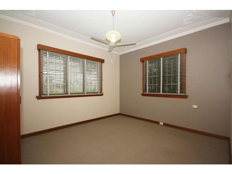 104 Newman Avenue, Camp Hill QLD 4152