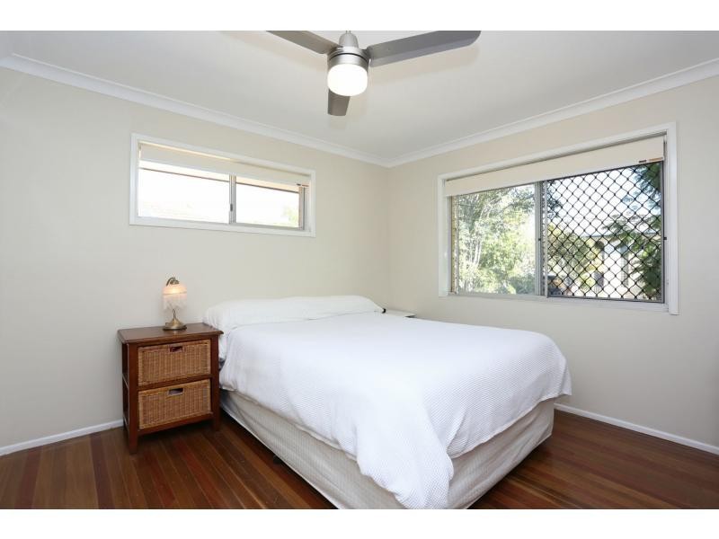 42 Tainton Street, Clontarf QLD 4019