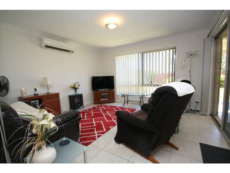 28 Whitlock Drive, Rothwell QLD 4022