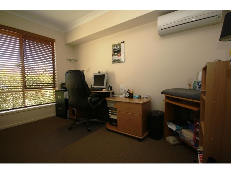 28 Whitlock Drive, Rothwell QLD 4022
