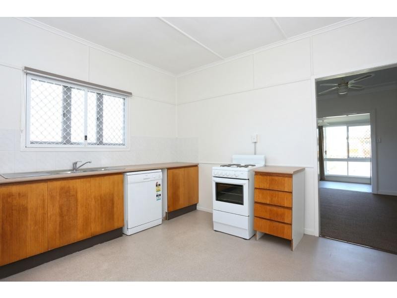 78 Plume Street, Redcliffe QLD 4020