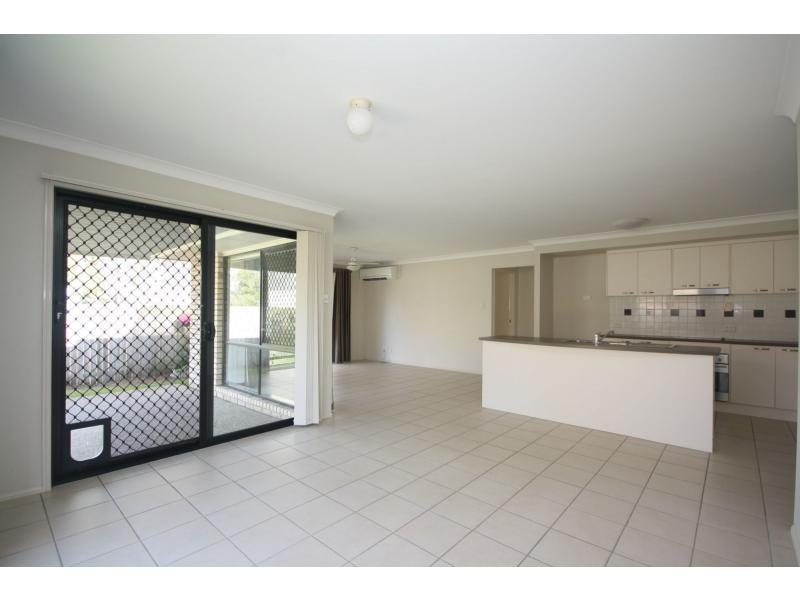 20 Whitlock Drive, Rothwell QLD 4022