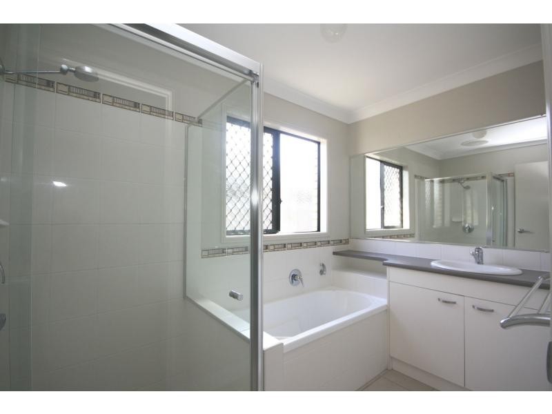 20 Whitlock Drive, Rothwell QLD 4022