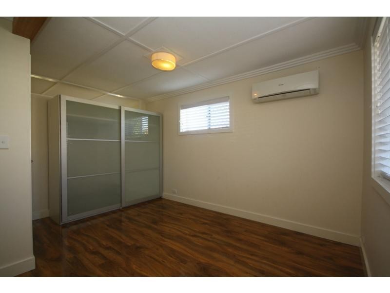 16b Gardenia Street, Clontarf QLD 4019