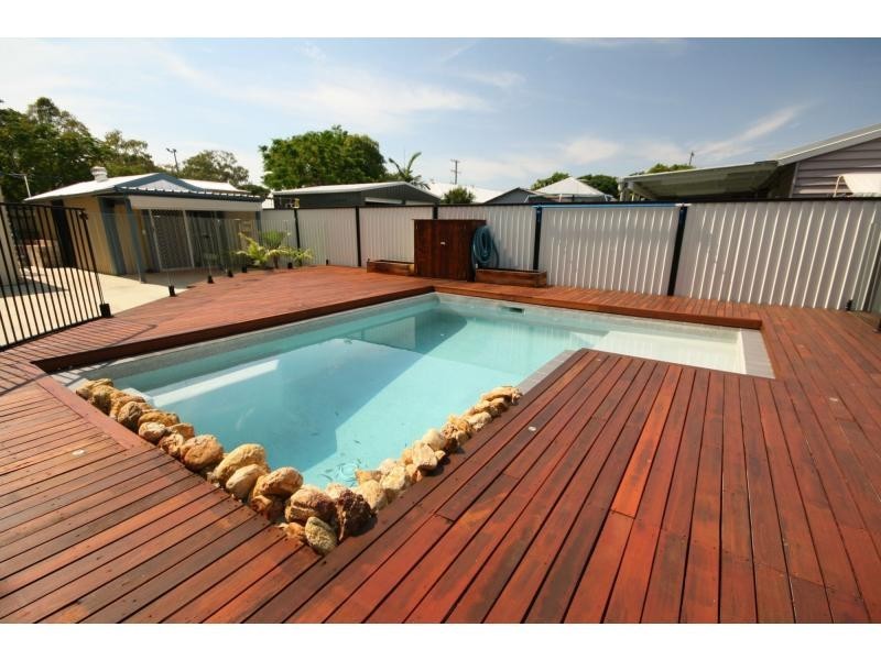 35 Yacht Street, Clontarf QLD 4019