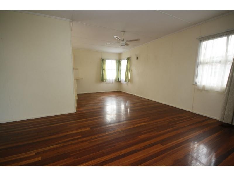 46 Murphy Street, Scarborough QLD 4020