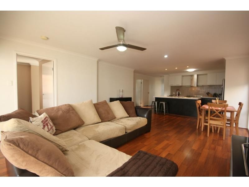 53 Sears Parade, North Lakes QLD 4509