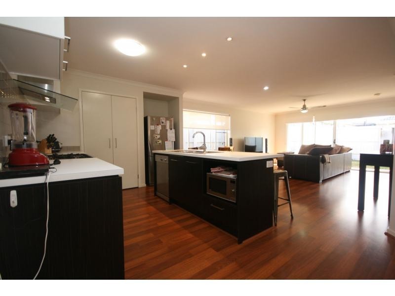 53 Sears Parade, North Lakes QLD 4509