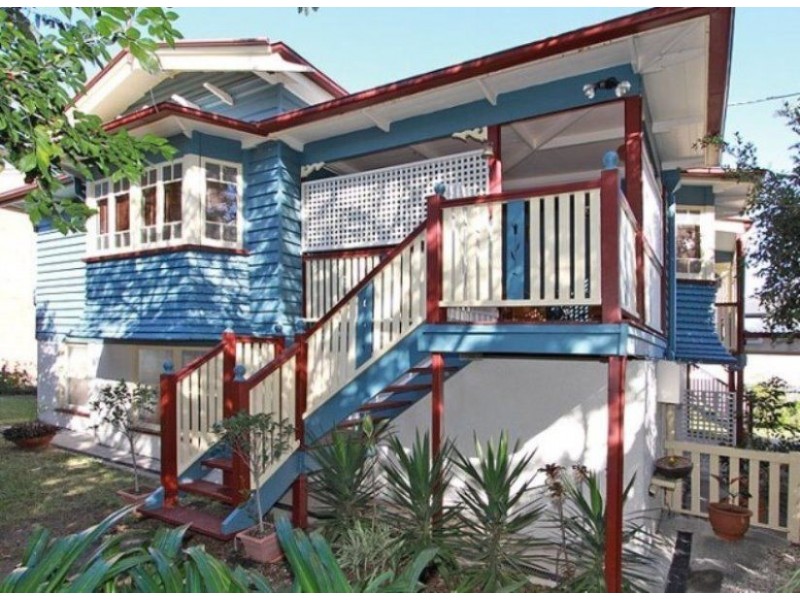 11 Sydney Street, Redcliffe QLD 4020