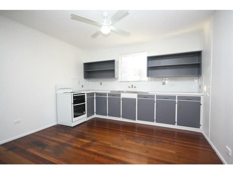 34 Bradley Road, Clontarf QLD 4019