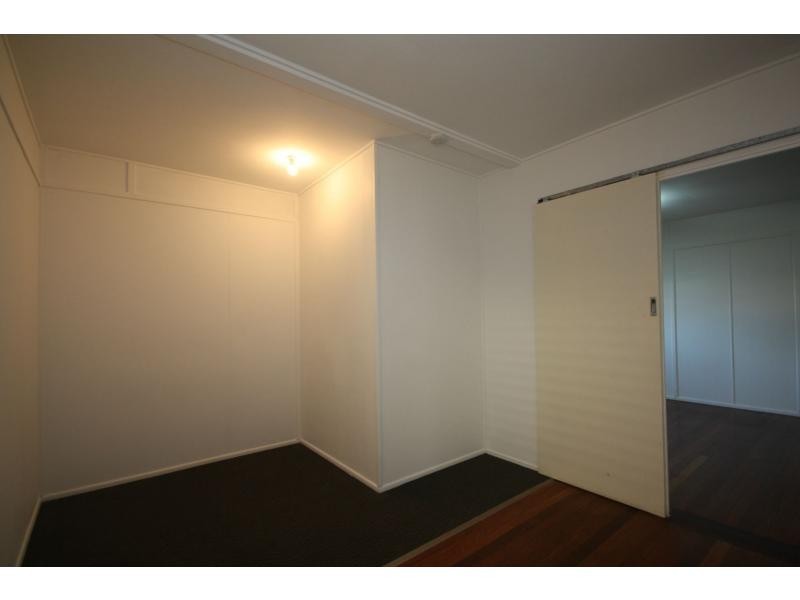 34 Bradley Road, Clontarf QLD 4019