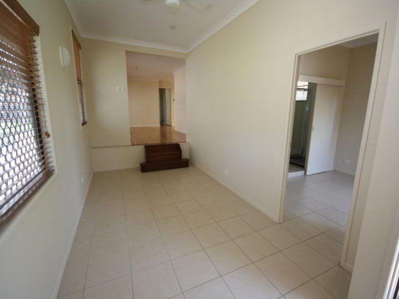 77 Dover Road, Margate QLD 4019