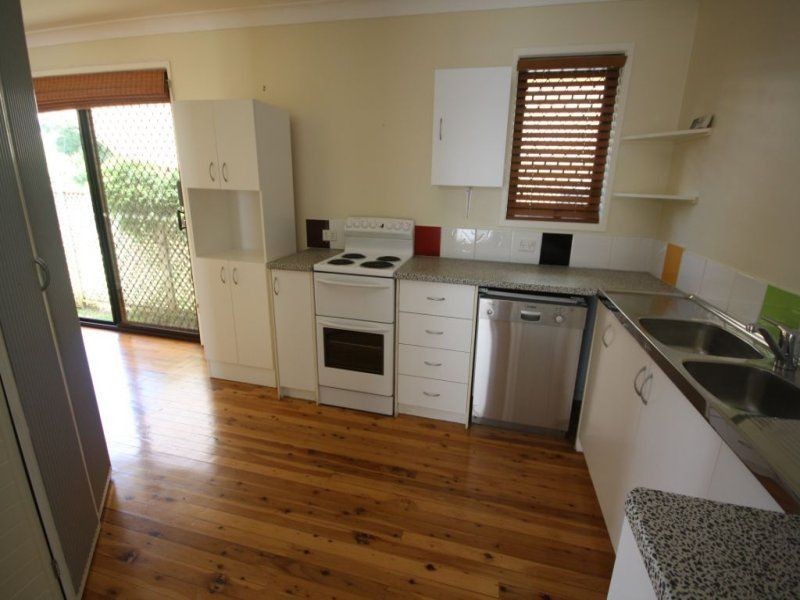 77 Dover Road, Margate QLD 4019