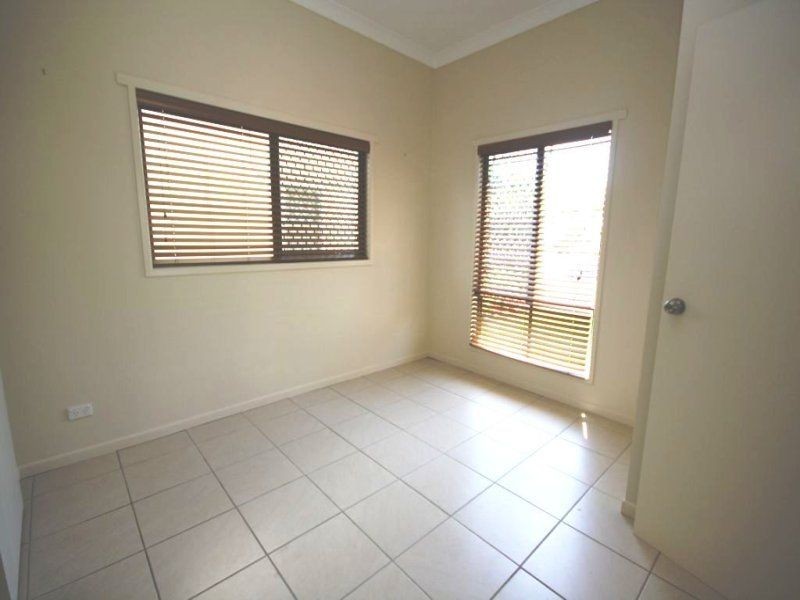 77 Dover Road, Margate QLD 4019