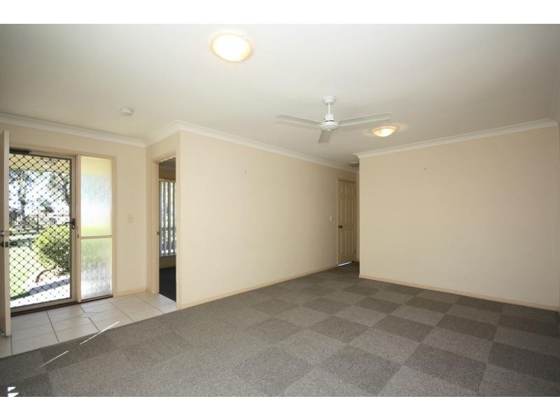 11 Vine Court, Kippa-ring QLD 4021