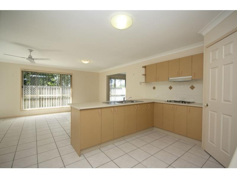 11 Vine Court, Kippa-ring QLD 4021