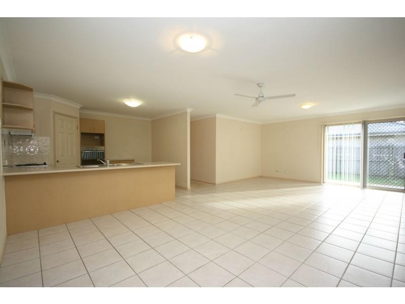 11 Vine Court, Kippa-ring QLD 4021