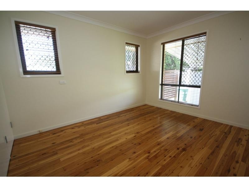 77 Dover Road, Margate QLD 4019