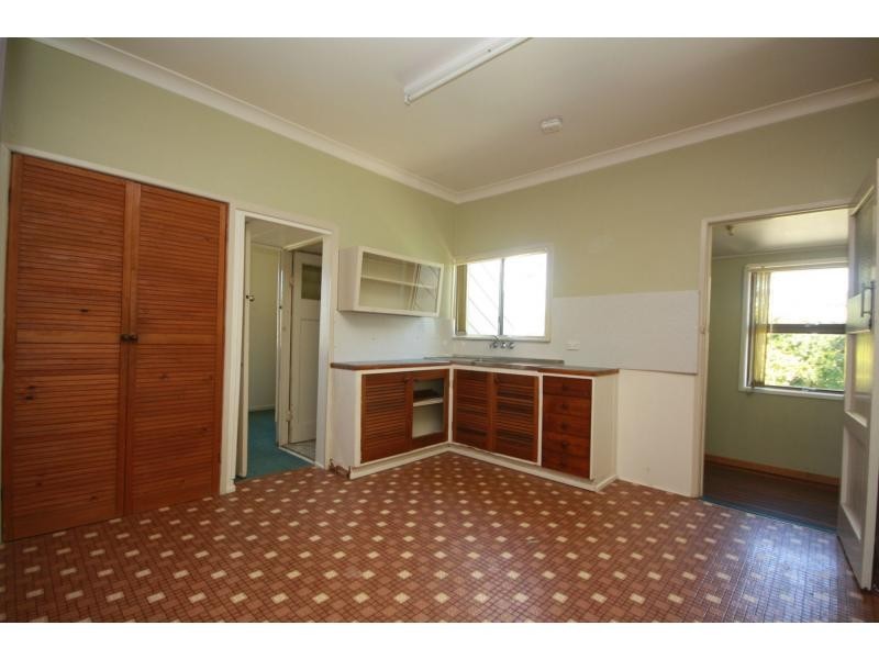 53 Sydney Street, Redcliffe QLD 4020